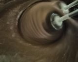 A picture of step 5 of Choco Malt Cake.