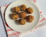 Foto langkah ke 8 dari resep Bola Bola Nasi Sayur Ngumpet.