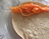 Foto del paso 3 de la receta: Tacos dorados de zanahoria y queso Oaxaca 🥕🧀😋