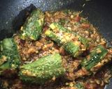 કારેલાનું શાક(Karela sabji recipe in Gujarati) રેસીપી સ્ટેપ3ફોટો