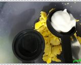 A picture of step 3 of Deviled Eggs .