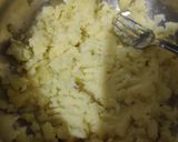 A picture of step 3 of Hariyali Pav bhaji.