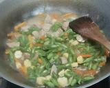 Foto langkah ke 5 dari resep Cah Buncis Wortel.