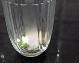 A picture of step 1 of Virgin mojito.