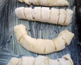 A picture of step 5 of Nutella Caterpillar bread.