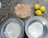 Foto del paso 2 de la receta: Langostinos apanados con coco, y otros con panko