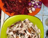 Foto langkah ke 1 dari resep Sambal Ikan Tongkol Salai (Ikan Asap) Pedas Nampol.