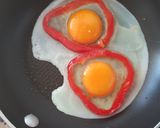 Foto del paso 1 de la receta: Huevos fritos con pimentón.🥚🥚