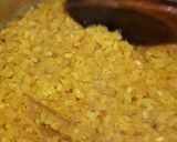 A picture of step 3 of Tawa daal.