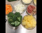 Foto langkah ke 1 dari resep 22. Baked Potatoes Broccoli and Cheese.