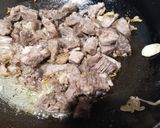 Foto langkah ke 3 dari resep Oseng Daging sapi.