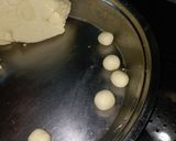 A picture of step 4 of Gulab jamun.