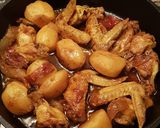 Foto del paso 6 de la receta Alitas de pollo con patatas