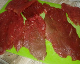 Foto del paso 1 de la receta: Milanesas de Carne. Con una pequeña ensalada