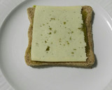 Foto del paso 4 de la receta: Sándwich de pesto, queso y aguacate