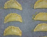 Foto del paso 10 de la receta: Empanadillas de pisto manchego a modo mío