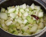 लौकी की सब्जी(lauki ki sabzi recipe in hinndi) रेसिपी चरण 2 फोटो