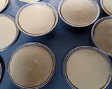 Foto langkah ke 5 dari resep Bolu Susu Karakter.