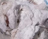 Foto langkah ke 3 dari resep Ayam Goreng Tepung.