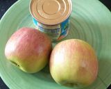 A picture of step 1 of Red Apple smoothie.