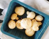 A picture of step 1 of MUSHROOM 🍄🍄 PAPER Masala.