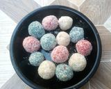 A picture of step 4 of Coconut ladoo.