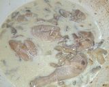 Foto del paso 5 de la receta: Pollo en salsa de champiñones