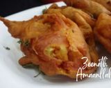 A picture of step 4 of Tomato Kasuri Methi Pakoras.