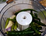 Foto langkah ke 1 dari resep Ayam Rawit Cabe Ijo.