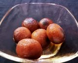 A picture of step 4 of Sweet potato Gulab jamun.