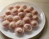 Foto del paso 2 de la receta: Bombones de coco y chocolate