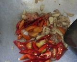 Foto langkah ke 2 dari resep Tumis sayur kacang+daging(kesukaan paksu).