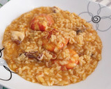 Foto del paso 6 de la receta: Arroz caldoso con chipirones y gambones