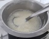 A picture of step 2 of Mango Delight / mango custard.