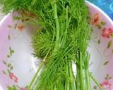 Hình bước làm 1 của món Canh nấm kim châm rau thì là