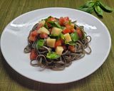 Foto del paso 3 de la receta: Fettuccini tinta de calamar con caprese