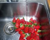 Foto del paso 1 de la receta Salmorejo de fresas