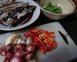 Foto langkah ke 1 dari resep Oseng Pindang Tongkol & Pete.
