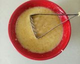 A picture of step 2 of Banana cake.