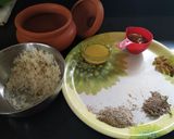A picture of step 1 of Kanika/Flavoured Sweet Rice.
