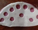 A picture of step 7 of Veggies Stuffed Cheesy Beetroot Baked Samosas.