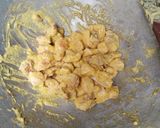 Foto langkah ke 3 dari resep Ayam saus telur asin.