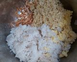 Foto langkah ke 1 dari resep Nasi Goreng Mie.