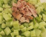 Foto del paso 2 de la receta: Ensalada de Lechuga, Pepino, Pollo y Huevo
