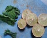 A picture of step 2 of GUAVA AND APPLE MOJITO🍹.