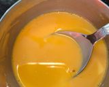 A picture of step 2 of Kesar Mango milk custard.