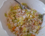 Foto del paso 4 de la receta: Ensaladilla de pescado y manzana -con falsa mahonesa-