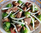 Foto del paso 16 de la receta: Ensalada de coles de Bruselas y atún marinado