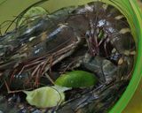Foto langkah ke 2 dari resep Udang Windu Pedas Manis.