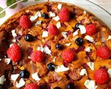 Une image de l'étape 4 de Gâteau magique framboises chocolat blanc.